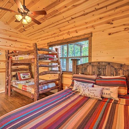 Creekside Broken Bow Cabin With Hot Tub And Fire Pit! Stephens Gap Extérieur photo